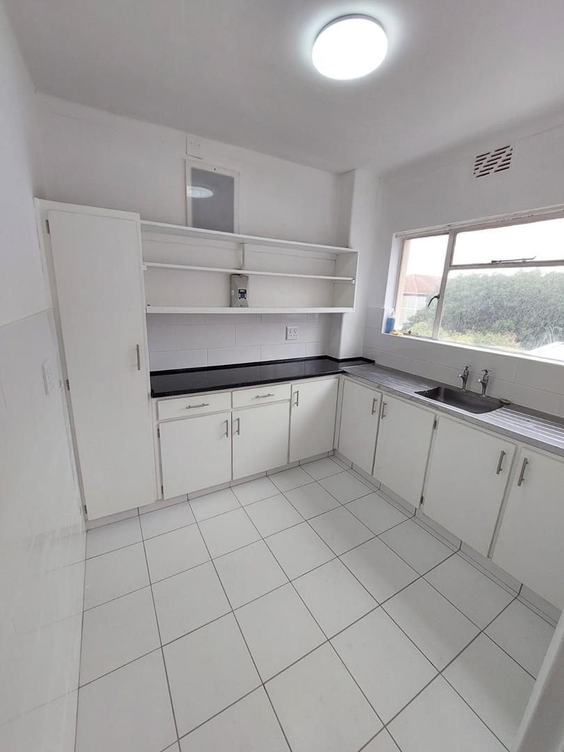 To Let 2 Bedroom Property for Rent in Tamboerskloof Western Cape